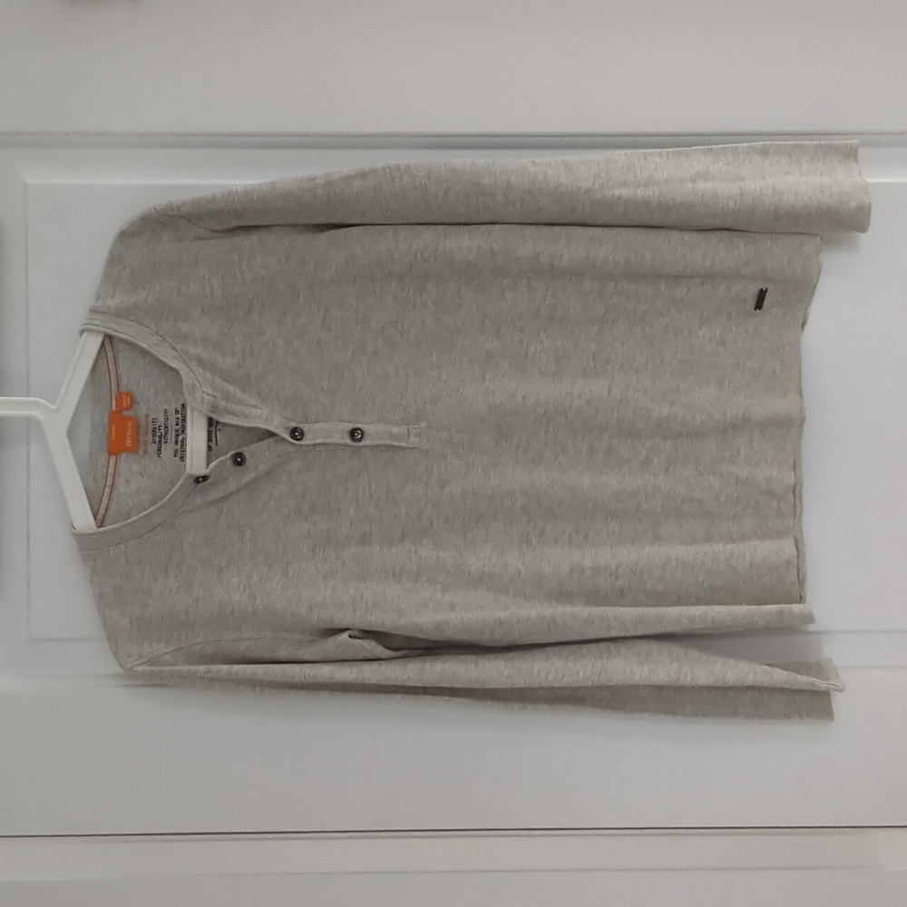 BOSS Henley